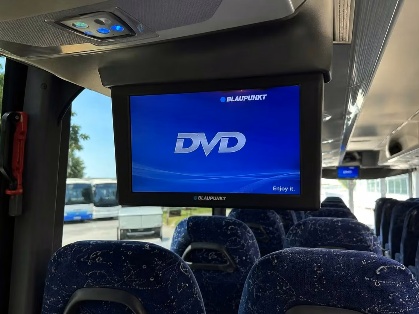 martinez charter bus tv monitors