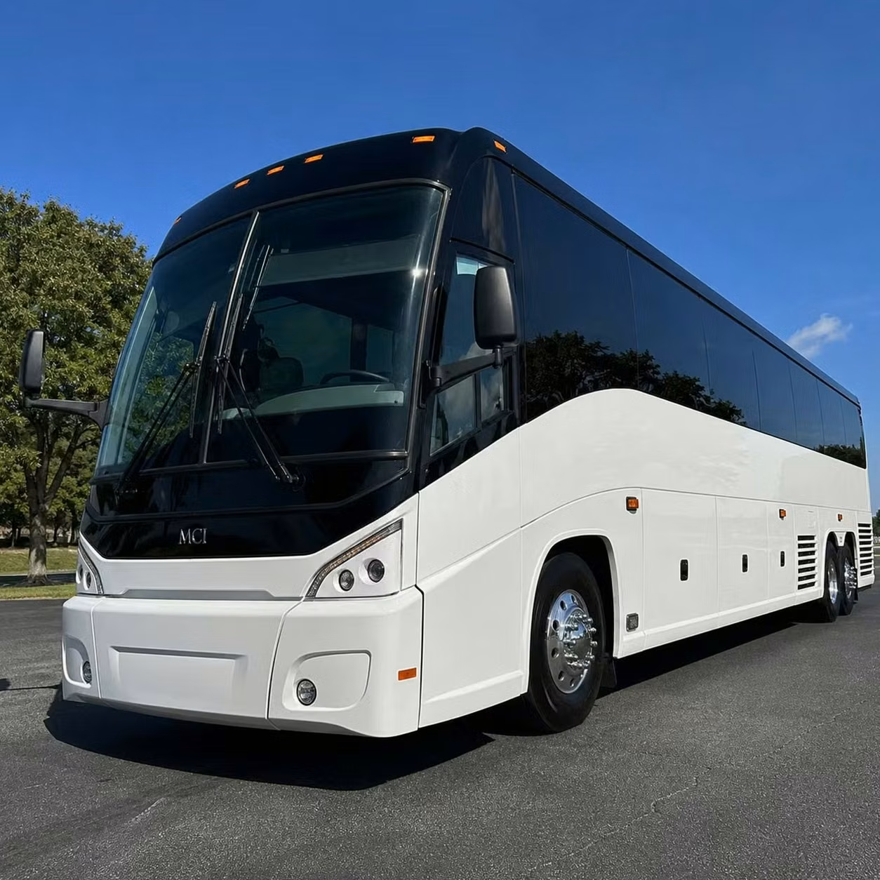 martinez round trip hotel shuttles for out of town concertgoers
