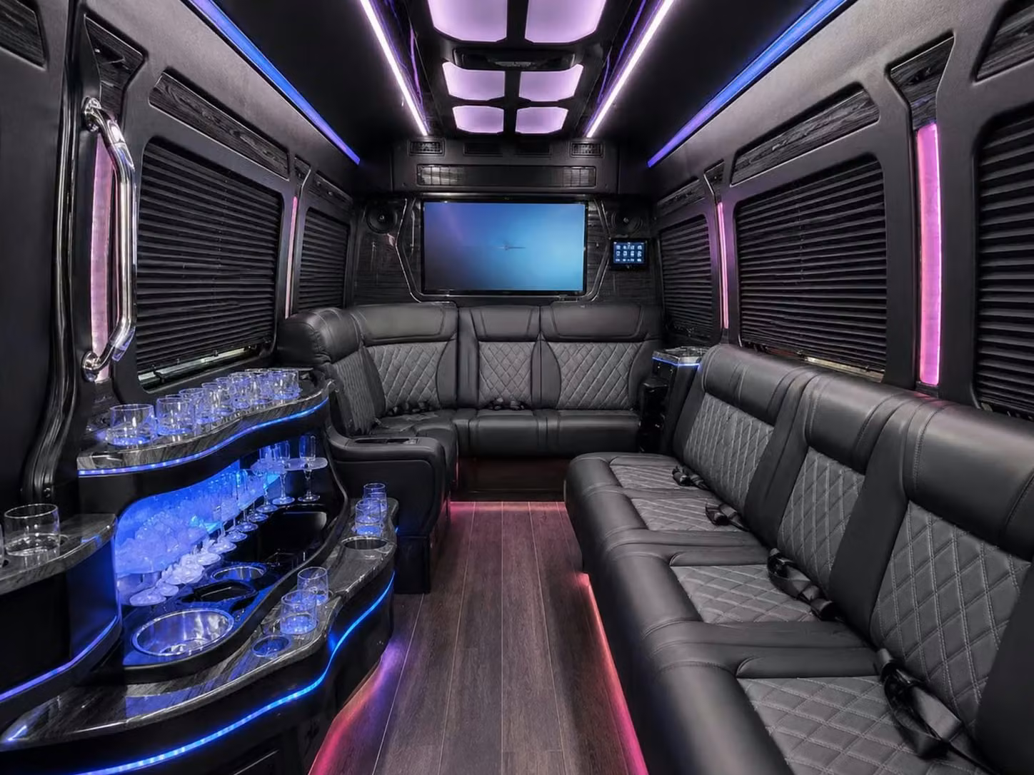 martinez season long charter bus service