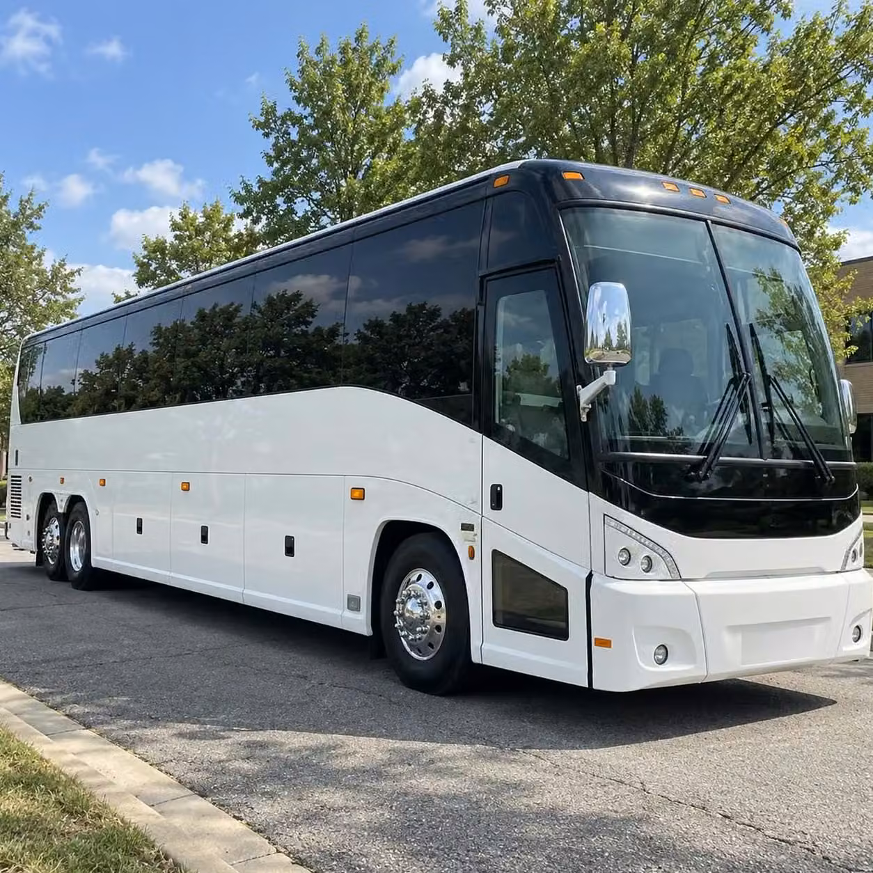 martinez shuttle bus services to levis stadium